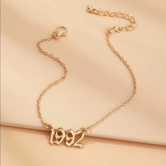 Brandy Melville Jewelry - LAST ONE 1992 Birth Year Anklet or Bracelet